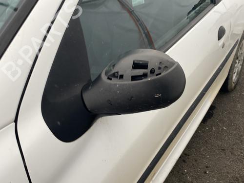 Used Left mirror PEUGEOT 206+ (2L_, 2M_) 1.4 HDi eco 70 (68 hp) 29013044