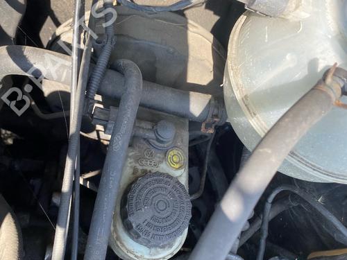 Bomba de freno Bomba de freno VW POLO III (6N1) 64 1.9 D (64 hp) 37611856 37611856