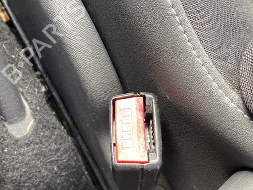 seat-buckle-renault-twingo-ii-cn0_-2007-32861412 main image