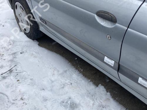 Used Door moulding trim RENAULT MEGANE I (BA0/1_) 1.6 e (BA0F, BA0S) (90 hp) 22115925
