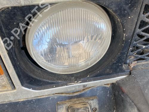 right-headlight-toyota-land-cruiser-_j7_-_jl7_-1984-36048092 main image