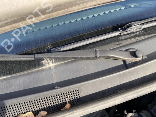 front-windshield-wiper-arm-dacia-logan-mcv-ii-2013-31041413 main image