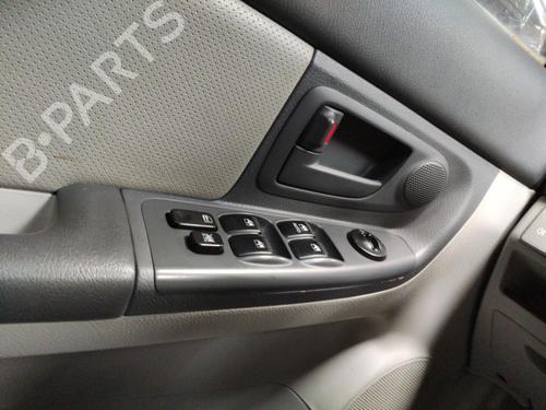Used Left front window switch KIA CERATO I Hatchback (LD) [2004-2010]  22111551