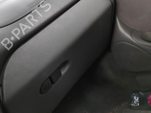 glove-box-saab-9-3-ys3d-1998-1999-2000-2001-2002-2003-23782677 main image