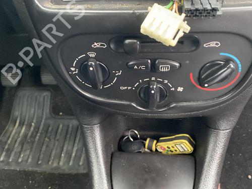 Climate control PEUGEOT 206 Hatchback (2A/C) 2.0 HDI 90 | BP22330596I5 