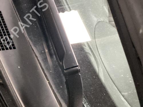 Ramię wycieraczki przedniej szyby INFINITI EX 30d 288811BN0A