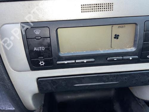 AC Styreenhet / Manøvreringsenhet SEAT LEON (1M1) 1.9 TDI (110 hp) 29162421