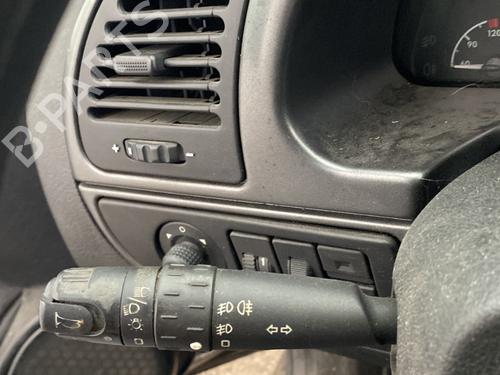 Used Switch Switch CITROËN XSARA (N1) 1.9 TD (90 hp) 33013625 33013625