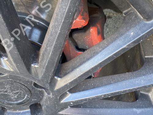 Used Left front brake caliper BMW 1 Coupe (E82) 118 d (143 hp) 28965207