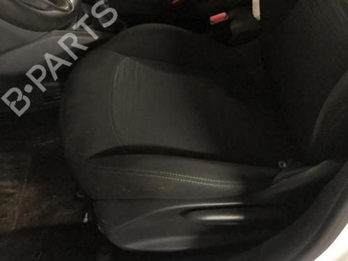 Left front seat PEUGEOT 208 I (CA_, CC_) 1.6 HDi / BlueHDi 75 | BP19910956C15 