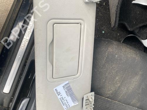 Used Left sun visor Left sun visor 35884561 35884561