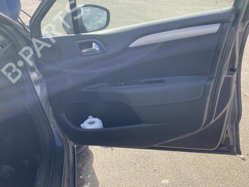 Used Front right panel CITROËN C4 II (NC_) 1.2 THP 130 (NCHNYM, NCHNYT) (130 hp) 28725140