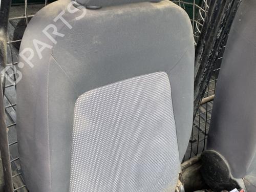 Right front seat PEUGEOT BIPPER (AA_) 1.4 HDi | BP31114432C16
