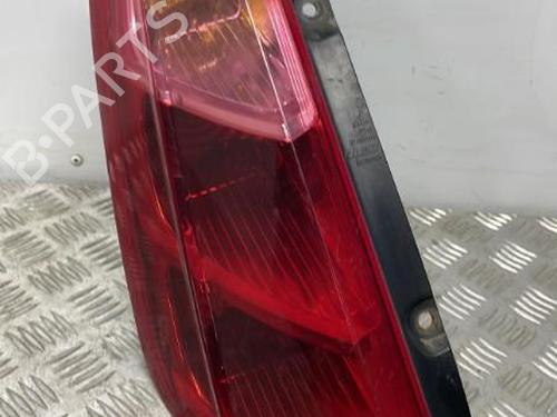 Used Left taillight FIAT GRANDE PUNTO (199_) 1.3 D Multijet (199.AXD11, 199.AXD1A, 199.AXD1B,... (90 hp) 22116575