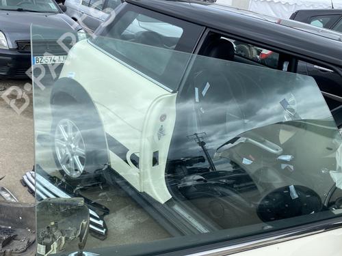 Front right door window MINI MINI (R56) Cooper D | BP26232112C19