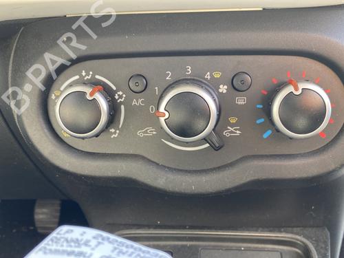 AC-Styringsenhed/Manøvreenhed RENAULT TWINGO III (BCM_, BCA_) 1.0 SCe 75 (73 hp) 28044583