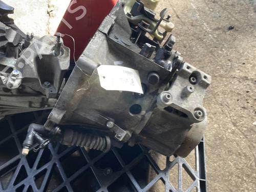 Gearbox PEUGEOT 208 I (CA_, CC_) 1.6 HDi / BlueHDi 75 | BP20713067M3