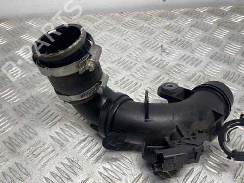 Rør PEUGEOT 308 SW II (LC_, LJ_, LR_, LX_, L4_) 1.2 THP 130 (131 hp) 29918734