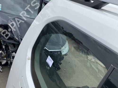 right-rear-fenders-peugeot-rifter-2018-25738488 main image