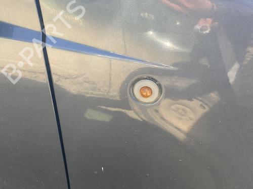 Forskærm Højre Forskærm Højre FIAT PUNTO (188_) 1.9 JTD (86 hp) 33201087 33201087