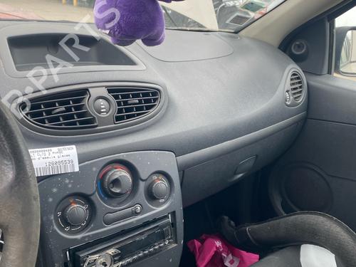 Used Dashboard Dashboard 35930392 35930392