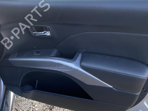 Used Front right panel Front right panel CITROËN C-CROSSER (VU_, VV_) 2.2 HDi (156 hp) 23785371 23785371