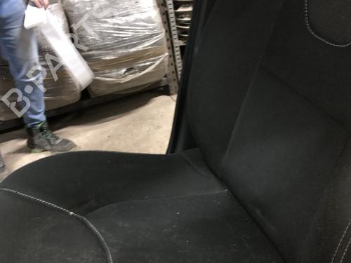 Used Right front seat RENAULT CLIO IV (BH_) 1.5 dCi 75 (75 hp) 21671674