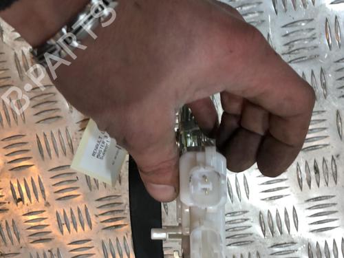 Stütze für RENAULT MASTER III Van (FV) 2.3 dCi 110 FWD (FV0R, FV0W, FV1A) (110 hp) 33219010