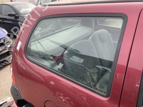 Used Rear right quarter glass Rear right quarter glass RENAULT TWINGO I (C06_) 1.2 16V (C060) (60 hp) 32777966 32777966