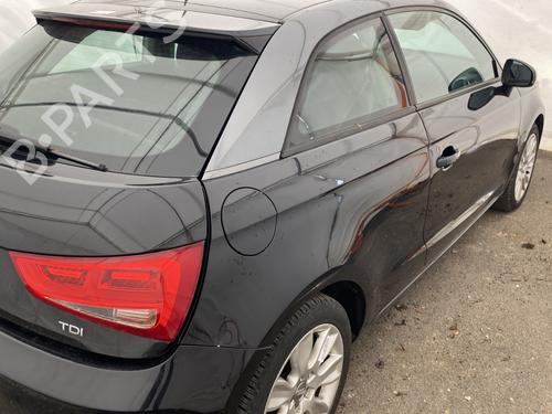 Aleta trasera derecha AUDI A1 (8X1, 8XK) 1.6 TDI (105 hp) 30395853