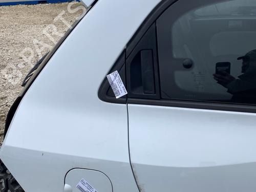 Bagstkærm Højre RENAULT TWINGO III (BCM_, BCA_) 1.0 SCe 65 (BCMJ) (65 hp) 33051142