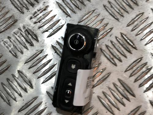 Used Switch Switch RENAULT CLIO IV (BH_) 1.5 dCi 90 (90 hp) 22110318 22110318