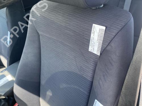 Used Left front seat Left front seat 36756017 36756017