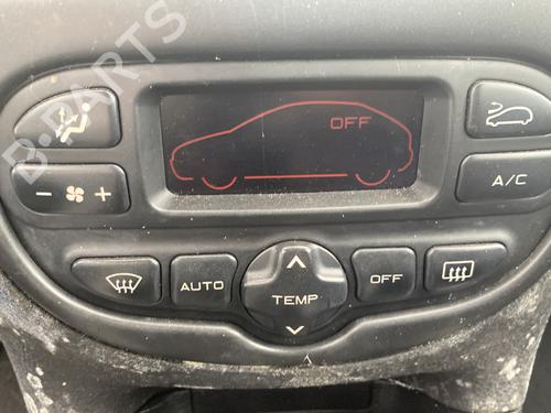 Used Climate control Climate control PEUGEOT 206 Hatchback (2A/C) 2.0 HDI 90 (90 hp) 26006420 26006420