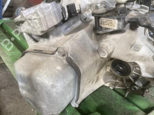 Used Gearbox Gearbox PEUGEOT 208 I (CA_, CC_) 1.4 HDi (68 hp) 27926918 27926918