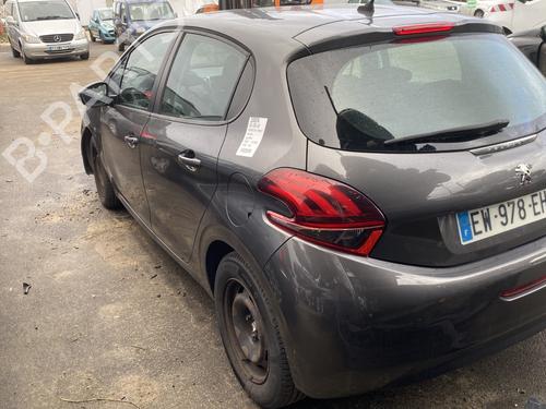 Right rear fenders PEUGEOT 208 I (CA_, CC_) 1.6 HDi / BlueHDi 75 | BP30760478C44