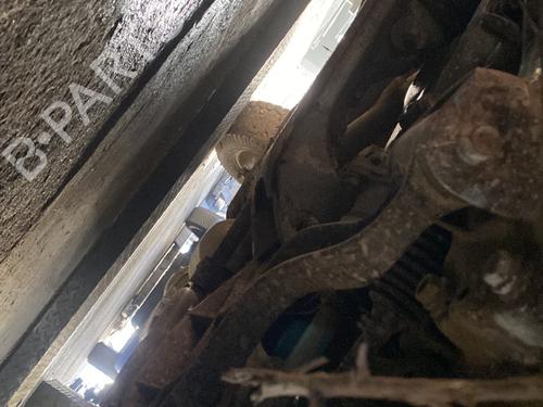 Used Left front driveshaft SUZUKI GRAND VITARA I (FT, HT) 2.0 TD 4x4 (SQ420D) (87 hp) 30934096