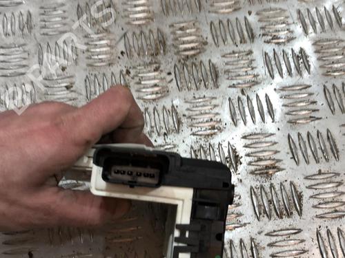 front-right-lock-citroen-ds3-sa_-16-racing-2009-2010-2011-2012-2013-2014-2015-2016-22110538 main image