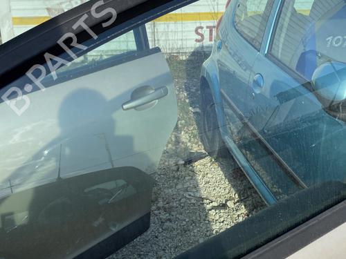 front-left-door-window-citroen-c4-i-lc_-2004-2005-2006-2007-2008-2009-2010-2011-2012-2013-2014-32861450 main image