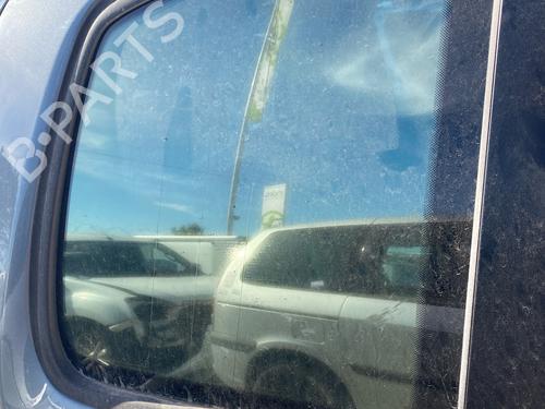 Used Rear right door window Rear right door window 39426533 39426533