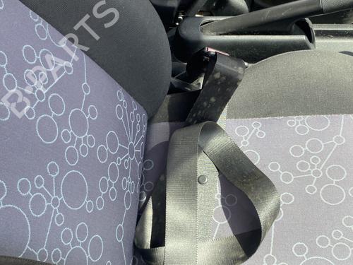 Used Front right seatbelt Front right seatbelt FORD FIESTA V (JH_, JD_) 1.6 TDCi (90 hp) 27402962 27402962