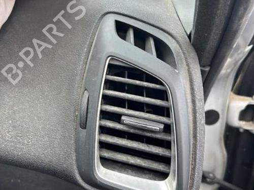Used Air vent CITROËN DS5 2.0 HDi 200 Hybrid4 All-wheel Drive (200 hp) 22117064