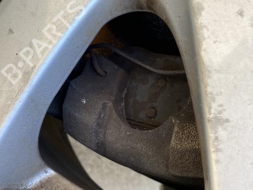 Højre bremsekaliber foran TOYOTA YARIS (_P13_) 1.5 Hybrid (NHP130_, NHP130) (101 hp) 24408717