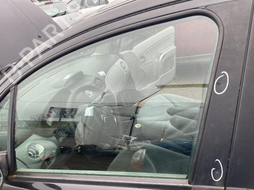 front-left-door-window-citroen-c3-i-fc_-fn_-2002-2003-2004-2005-2006-2007-2008-2009-2010-2011-2012-2013-32415530 main image