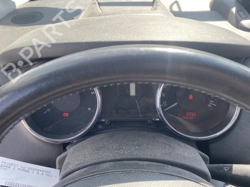 Steering wheel PEUGEOT 5008 (0U_, 0E_) 2.0 HDi 150 / BlueHDi 150 | BP25894971C49 