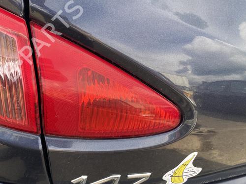 left-tailgate-light-alfa-romeo-147-937_-2000-2001-2002-2003-2004-2005-2006-2007-2008-2009-2010-25873215 main image