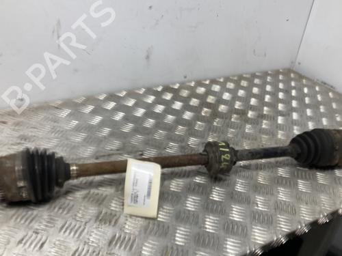 Used Right front driveshaft TOYOTA AVENSIS Liftback (_T22_) [1997-2003]  22128005
