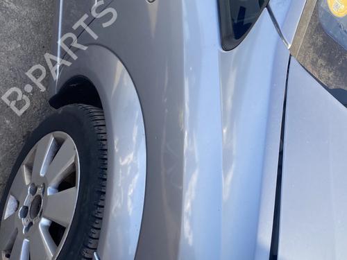 Right front fenders OPEL MERIVA A MPV (X03) 1.7 CDTI (E75) | BP31757500C42