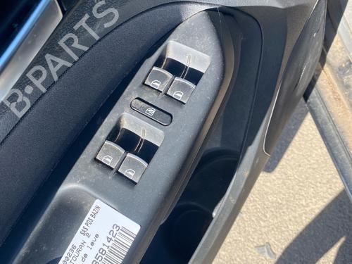 Left front window switch VW TOURAN (1T3) 1.6 TDI | BP36817038I27 - Image 3