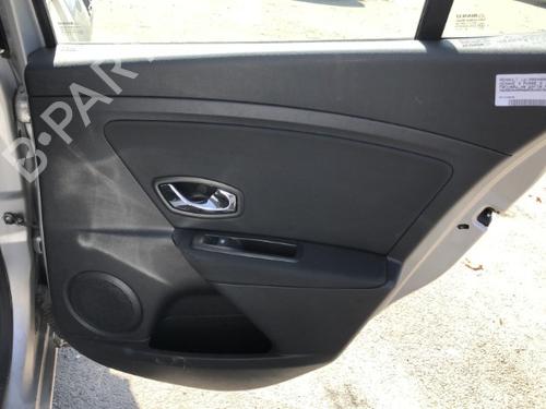 Bageste højre beklædning RENAULT MEGANE III Hatchback (BZ0/1_, B3_) [2008-2025]  21528430